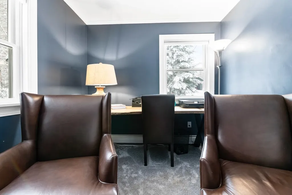 28 Old Spring Drive Grantham NH 03753