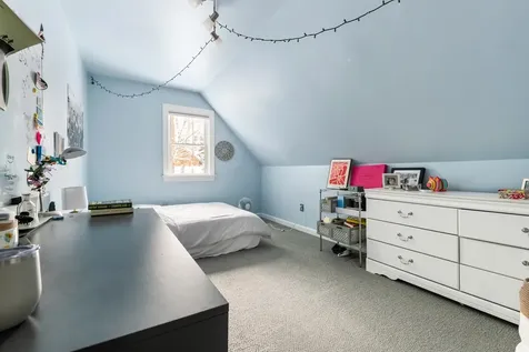 28 Old Spring Drive Grantham NH 03753