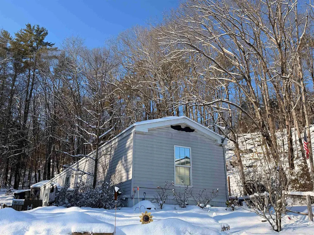 15 Trail Street Franklin NH 03235-2026