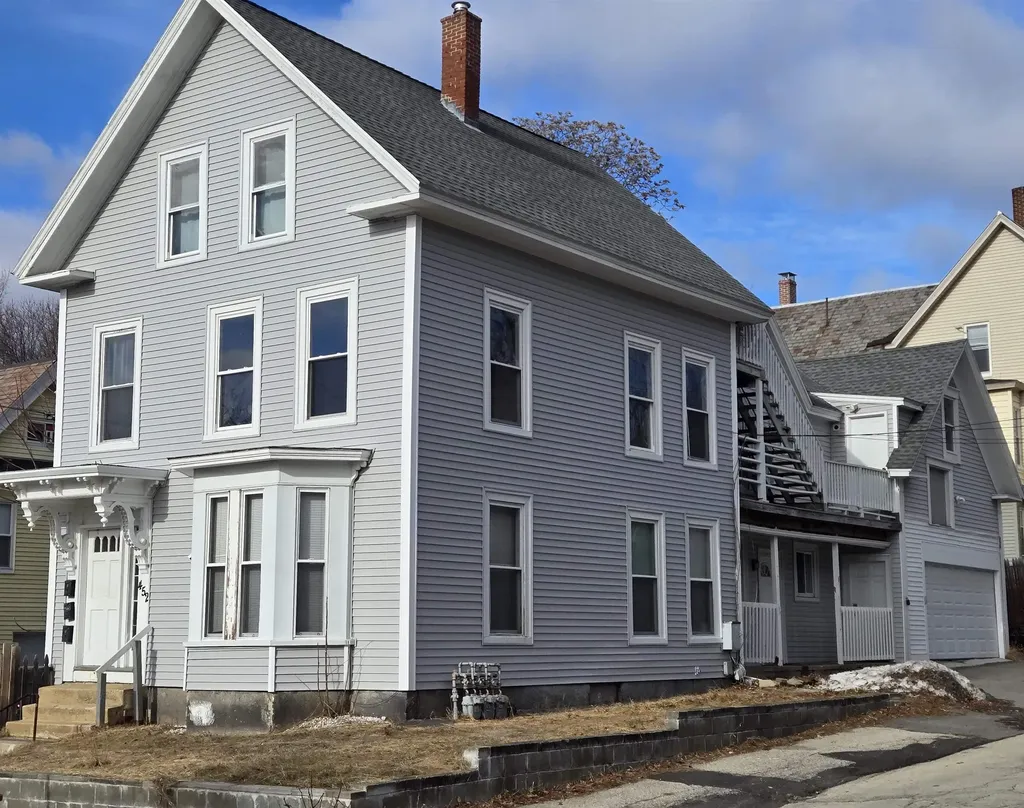452 Manchester Street Manchester NH 03103