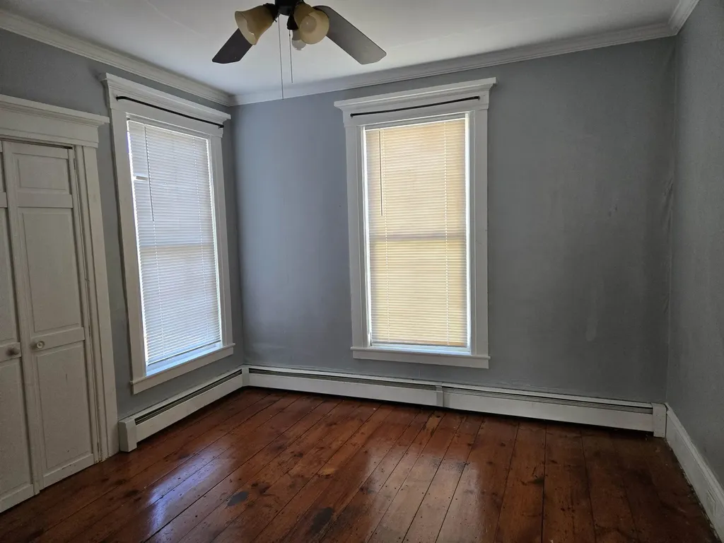 452 Manchester Street Manchester NH 03103