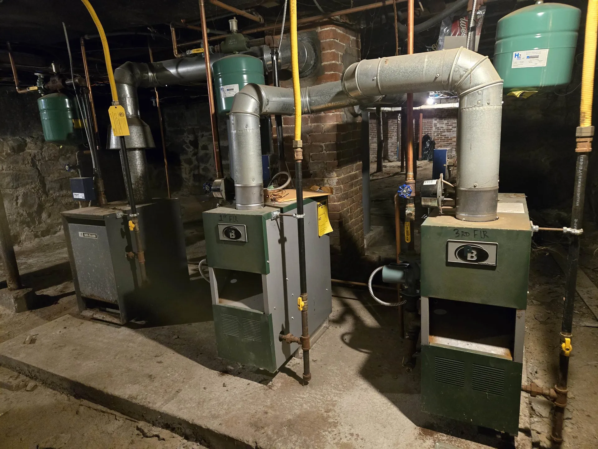 452 Manchester Street Manchester NH 03103