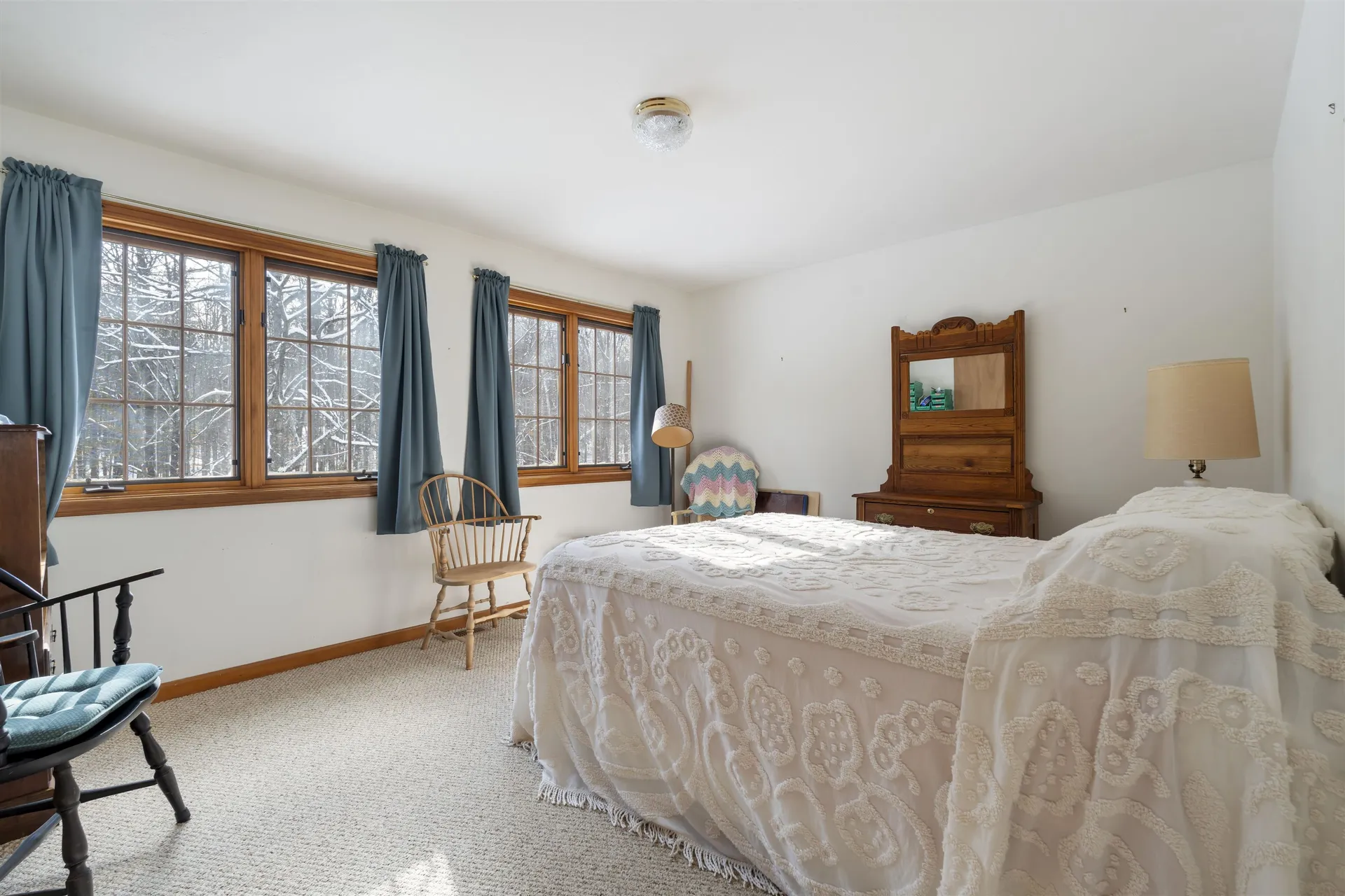 148 Sargent Road Holderness NH 03245