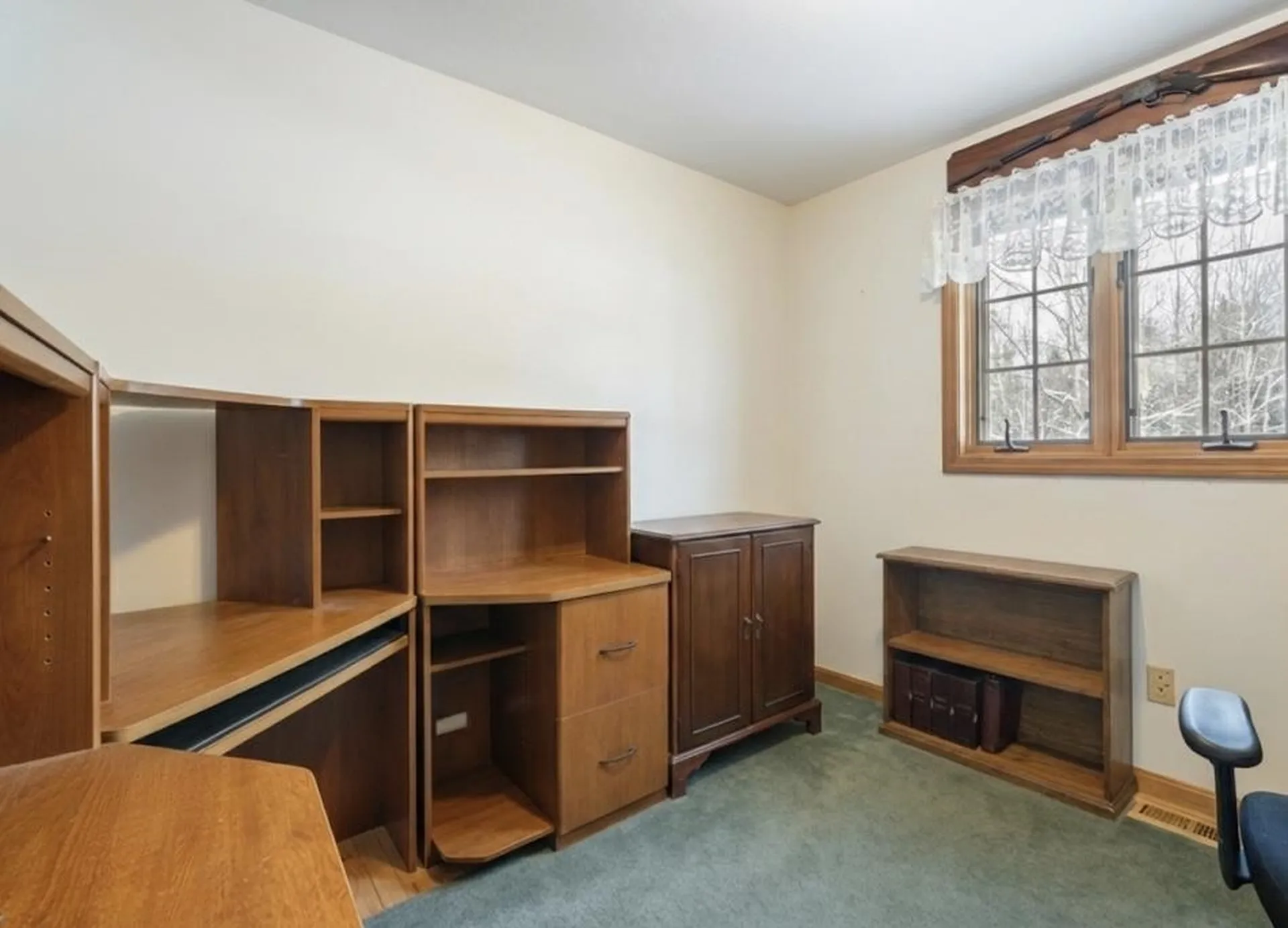 148 Sargent Road Holderness NH 03245