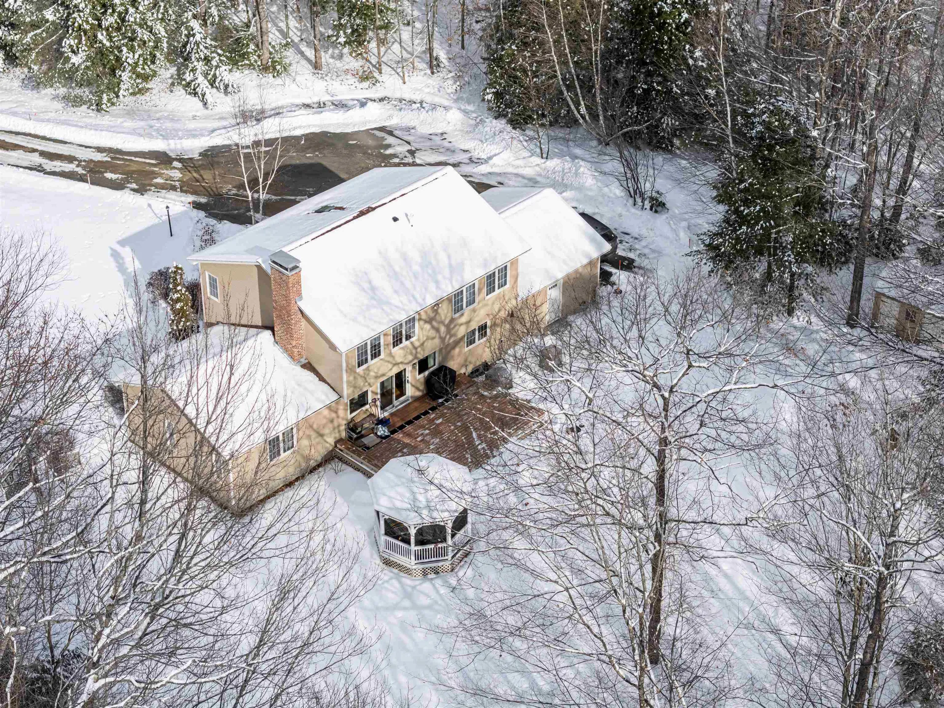 148 Sargent Road Holderness NH 03245