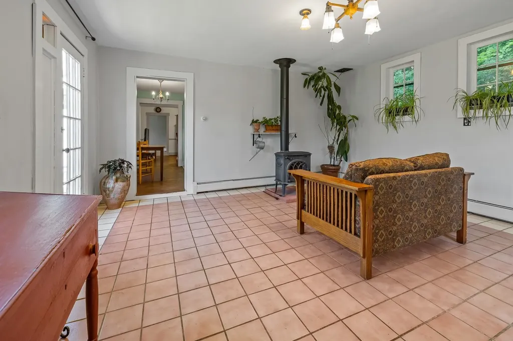 2295 Quechee Main Street Hartford VT 05059