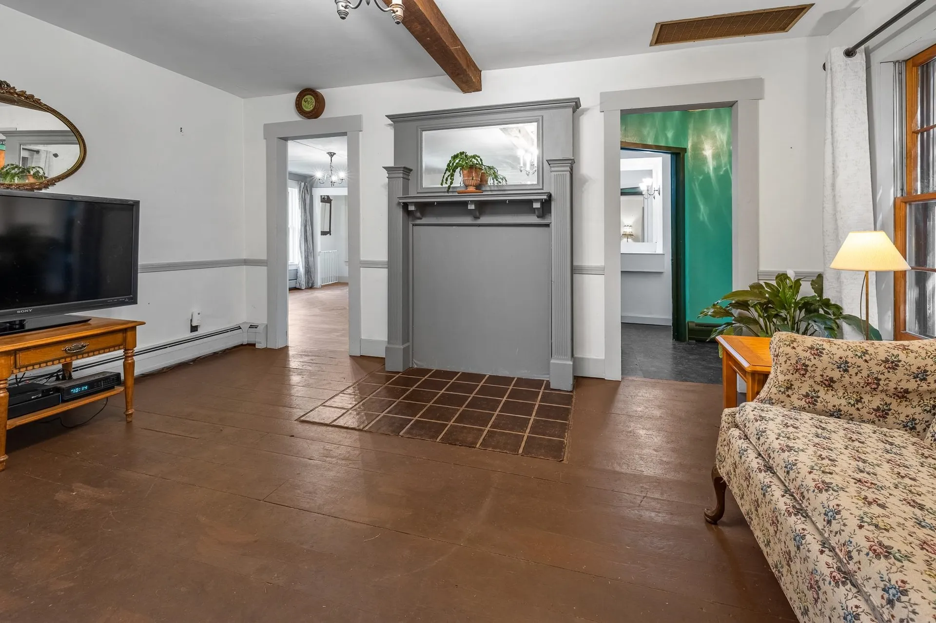 2295 Quechee Main Street Hartford VT 05059