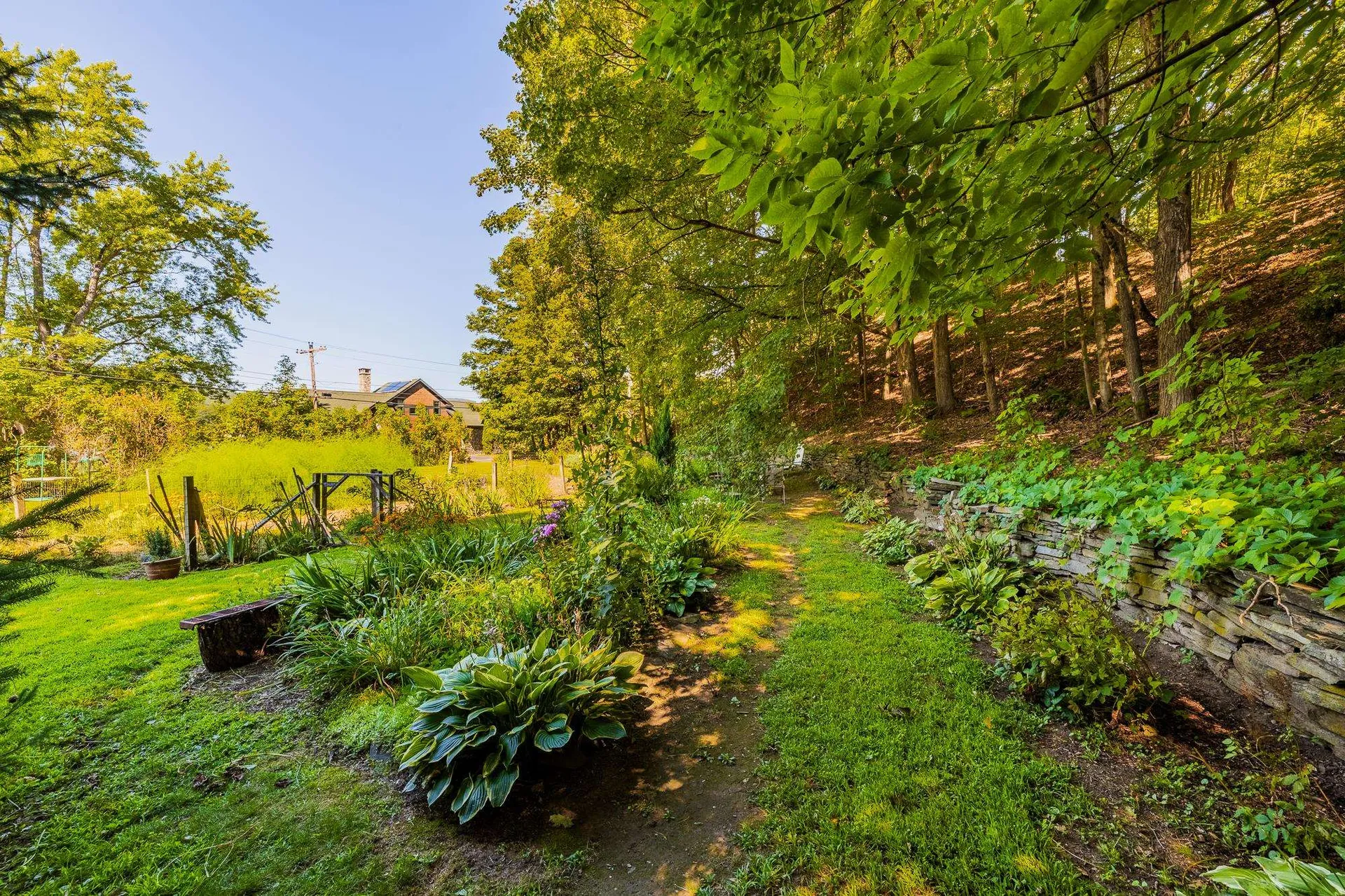 2295 Quechee Main Street Hartford VT 05059