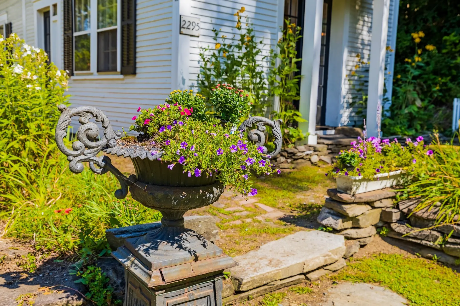 2295 Quechee Main Street Hartford VT 05059