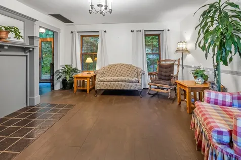 2295 Quechee Main Street Hartford VT 05059