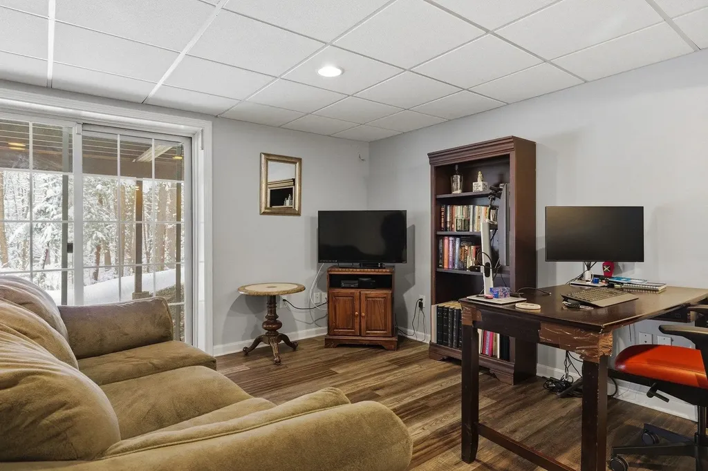 1 Pheasant Lane Portsmouth NH 03801