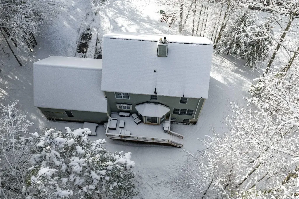 1 Pheasant Lane Portsmouth NH 03801