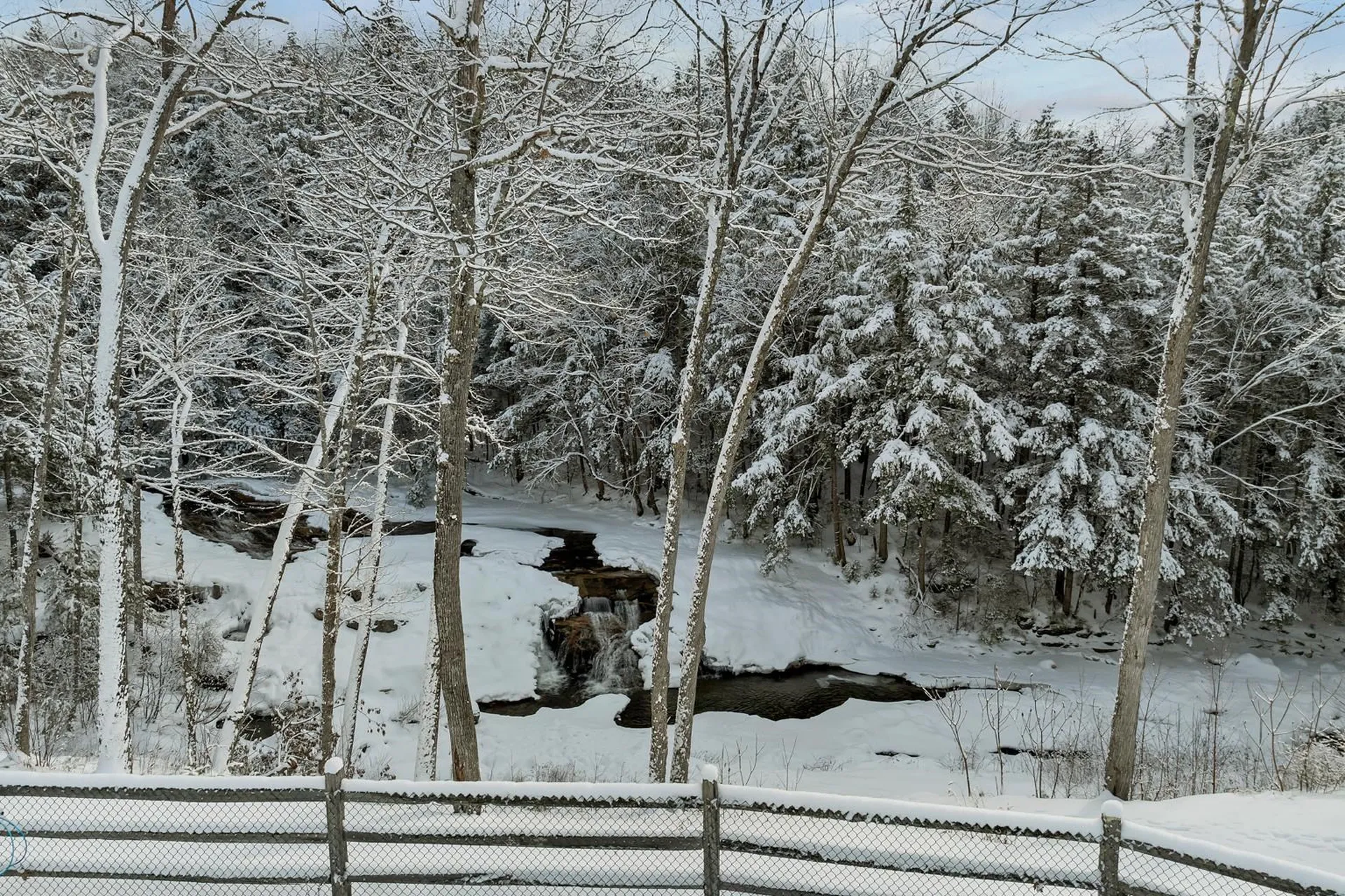 23 Falls Road Thornton NH 03285