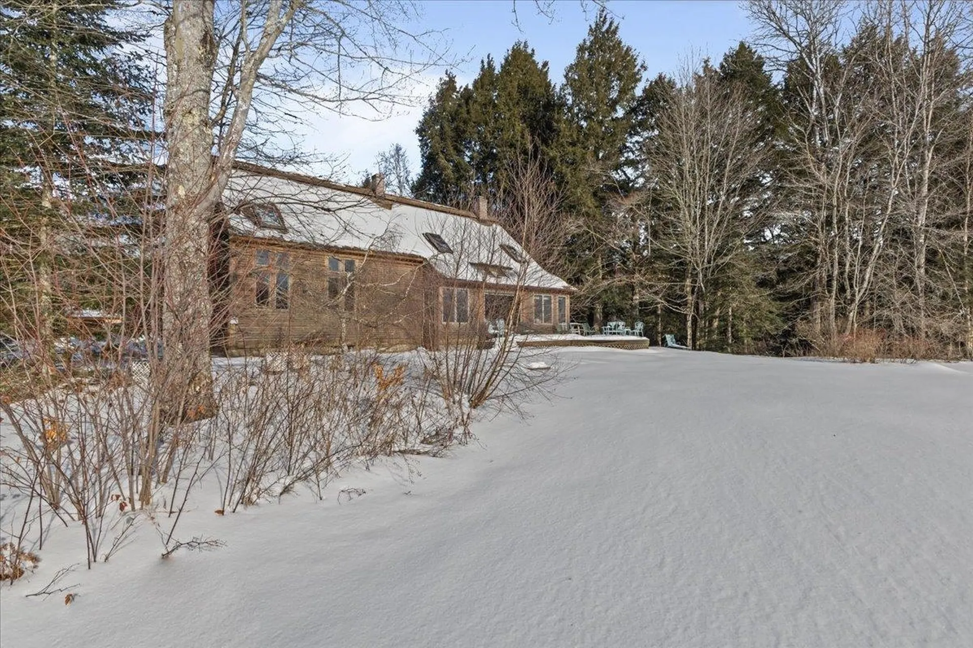 1701 Cleveland Corners Road Hyde Park VT 05655