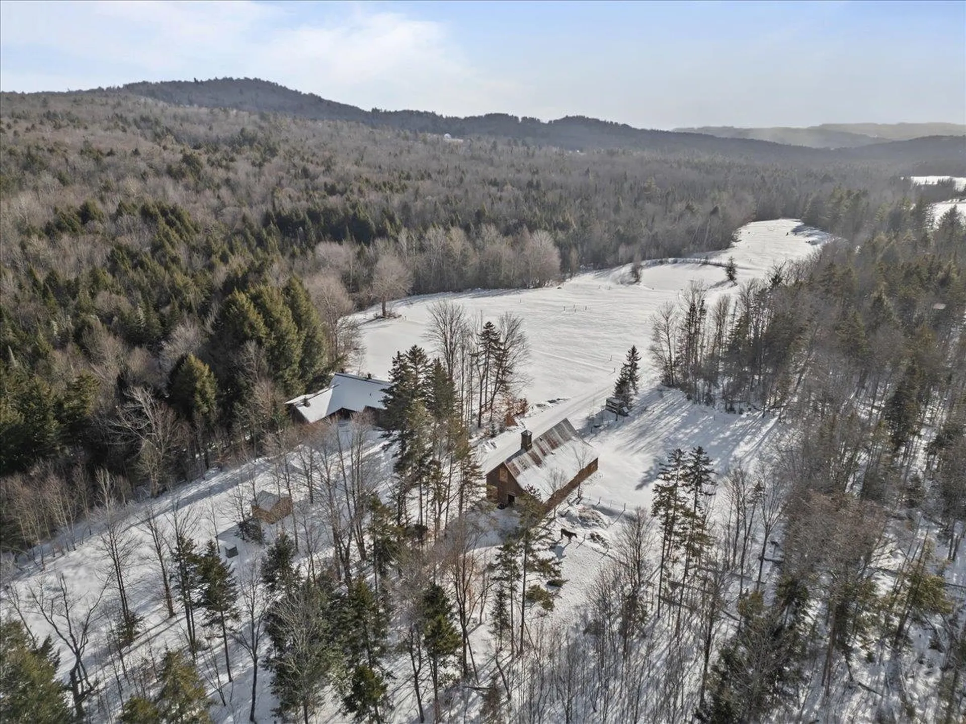 1701 Cleveland Corners Road Hyde Park VT 05655