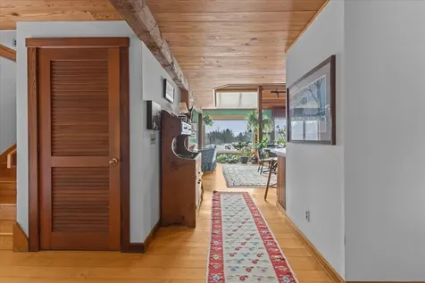 1701 Cleveland Corners Road Hyde Park VT 05655