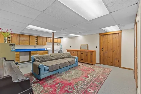 1701 Cleveland Corners Road Hyde Park VT 05655