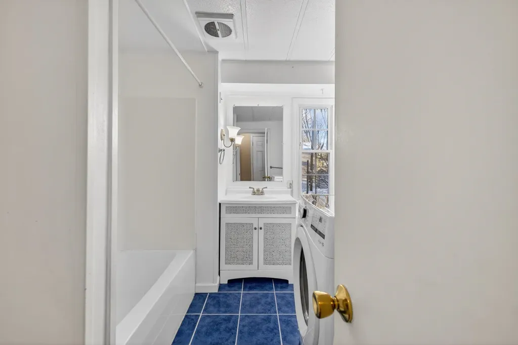 28 Stevens Drive Concord NH 03301