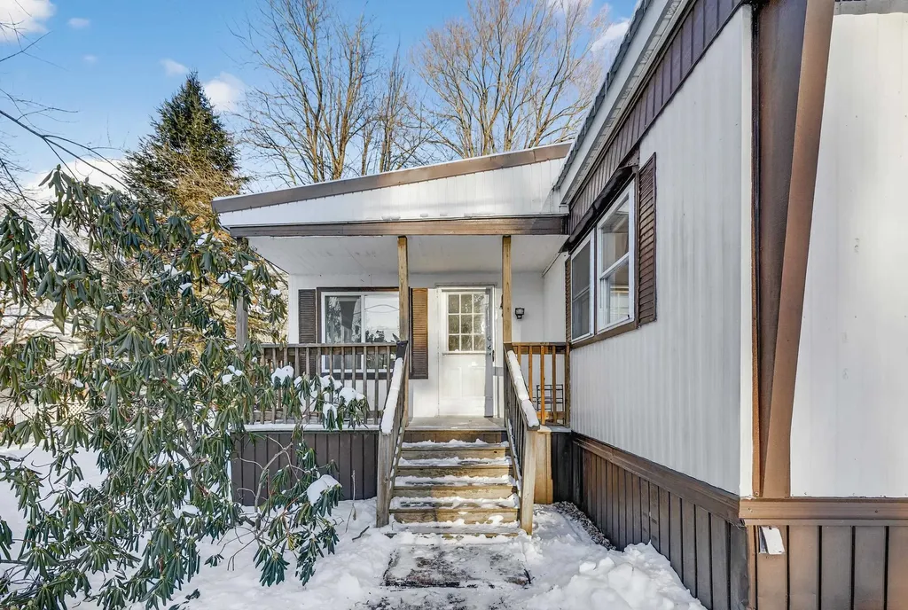 28 Stevens Drive Concord NH 03301