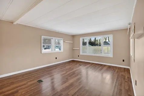 28 Stevens Drive Concord NH 03301