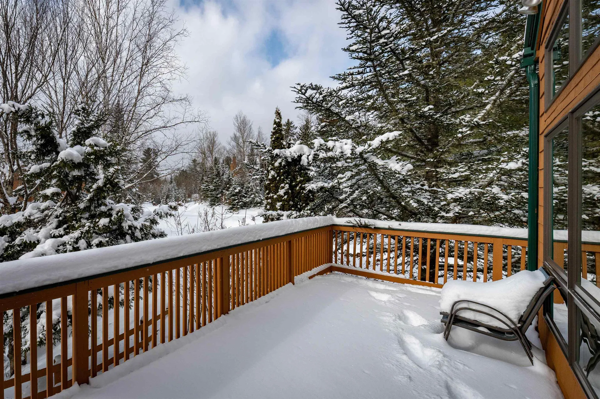 72 Appleby Close Road Carroll NH 03575