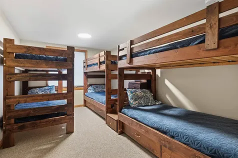 72 Appleby Close Road Carroll NH 03575