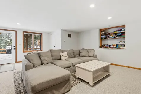 72 Appleby Close Road Carroll NH 03575