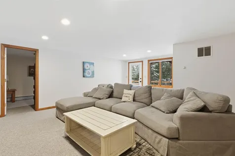 72 Appleby Close Road Carroll NH 03575