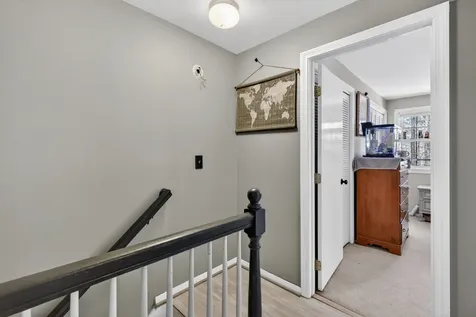 47 Oakridge Drive Londonderry NH 03053