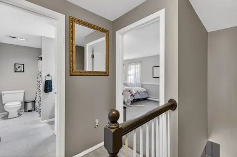 47 Oakridge Drive Londonderry NH 03053