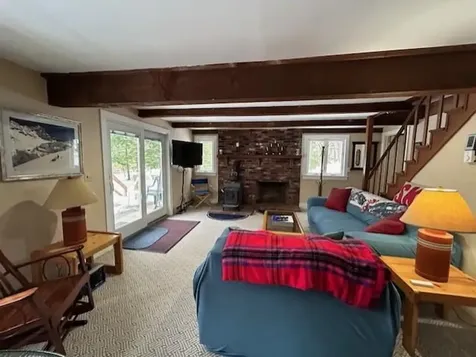 4 Skytop Drive Newbury NH 03255