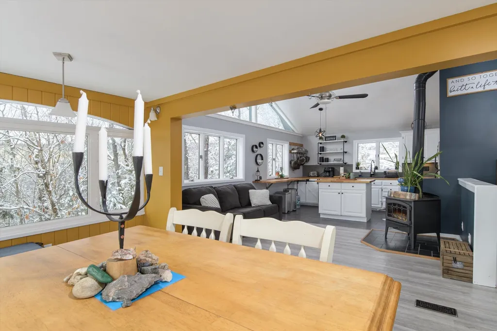 26 Babbitt Road Rockingham VT 05101