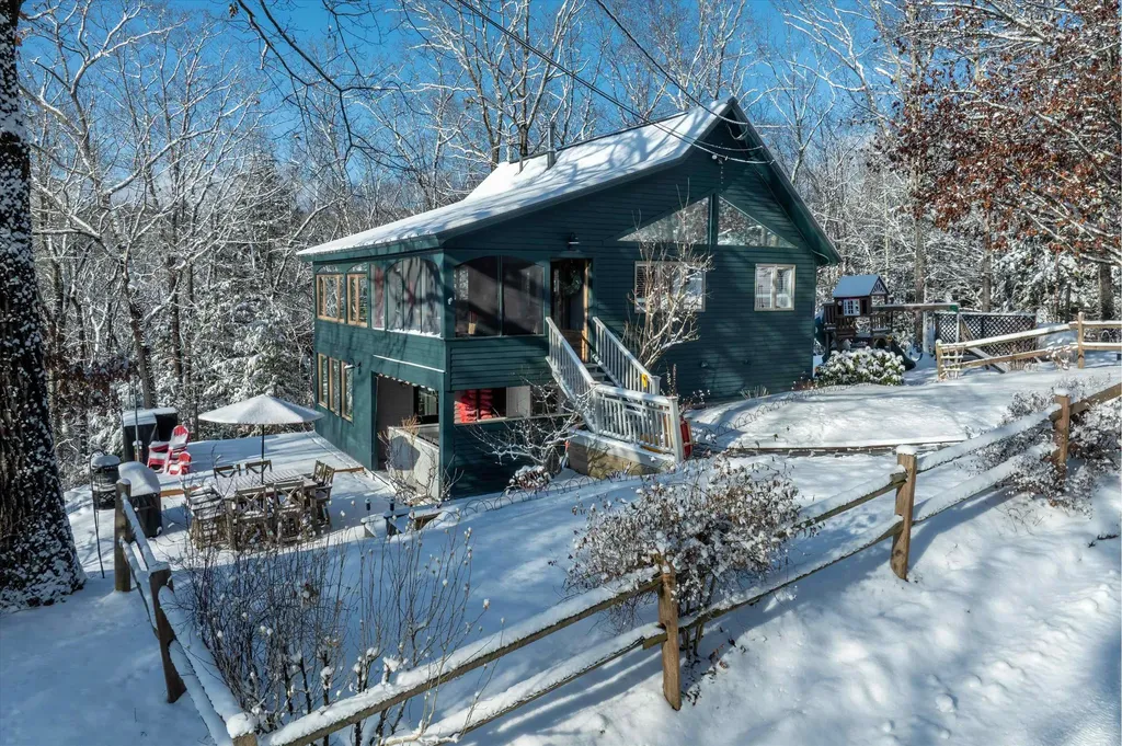 26 Babbitt Road Rockingham VT 05101