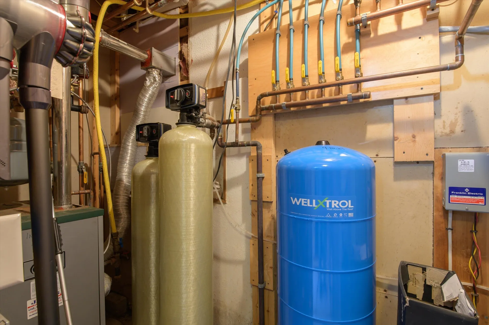 26 Babbitt Road Rockingham VT 05101