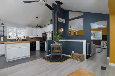 26 Babbitt Road Rockingham VT 05101