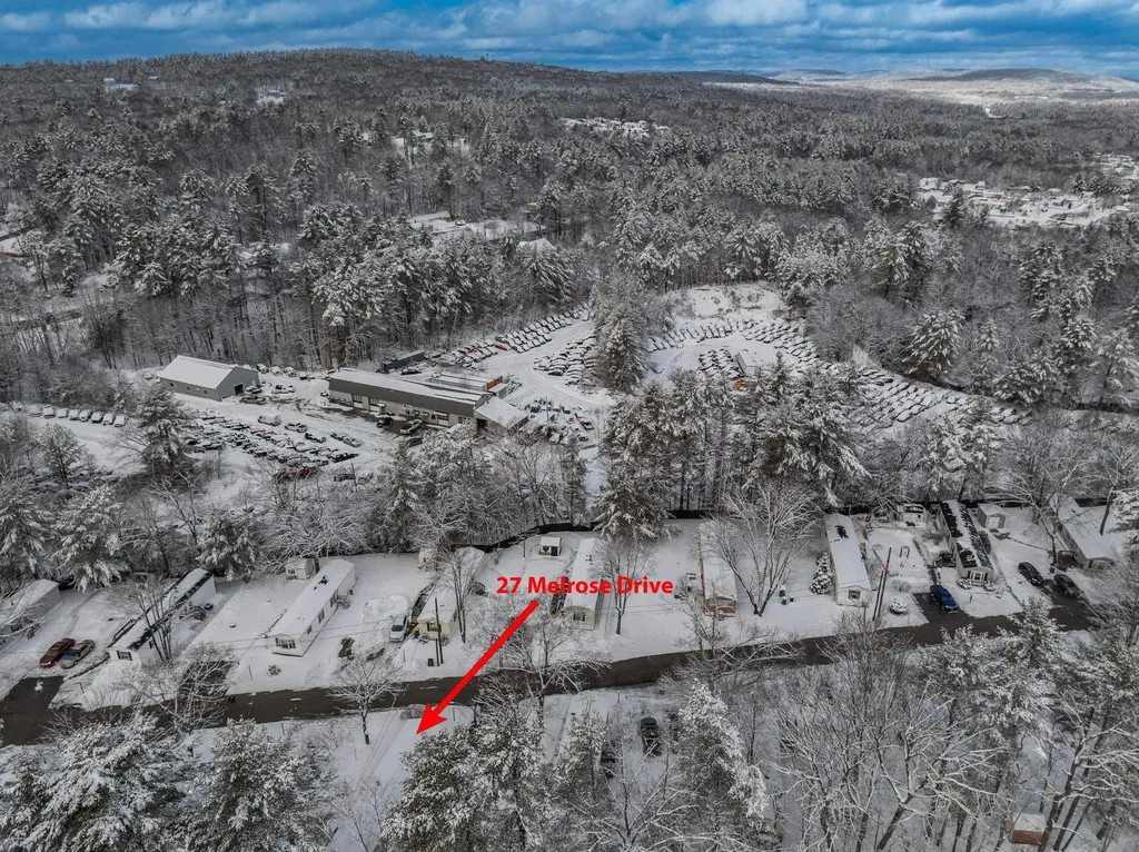 27 Melrose Drive Rochester NH 03868