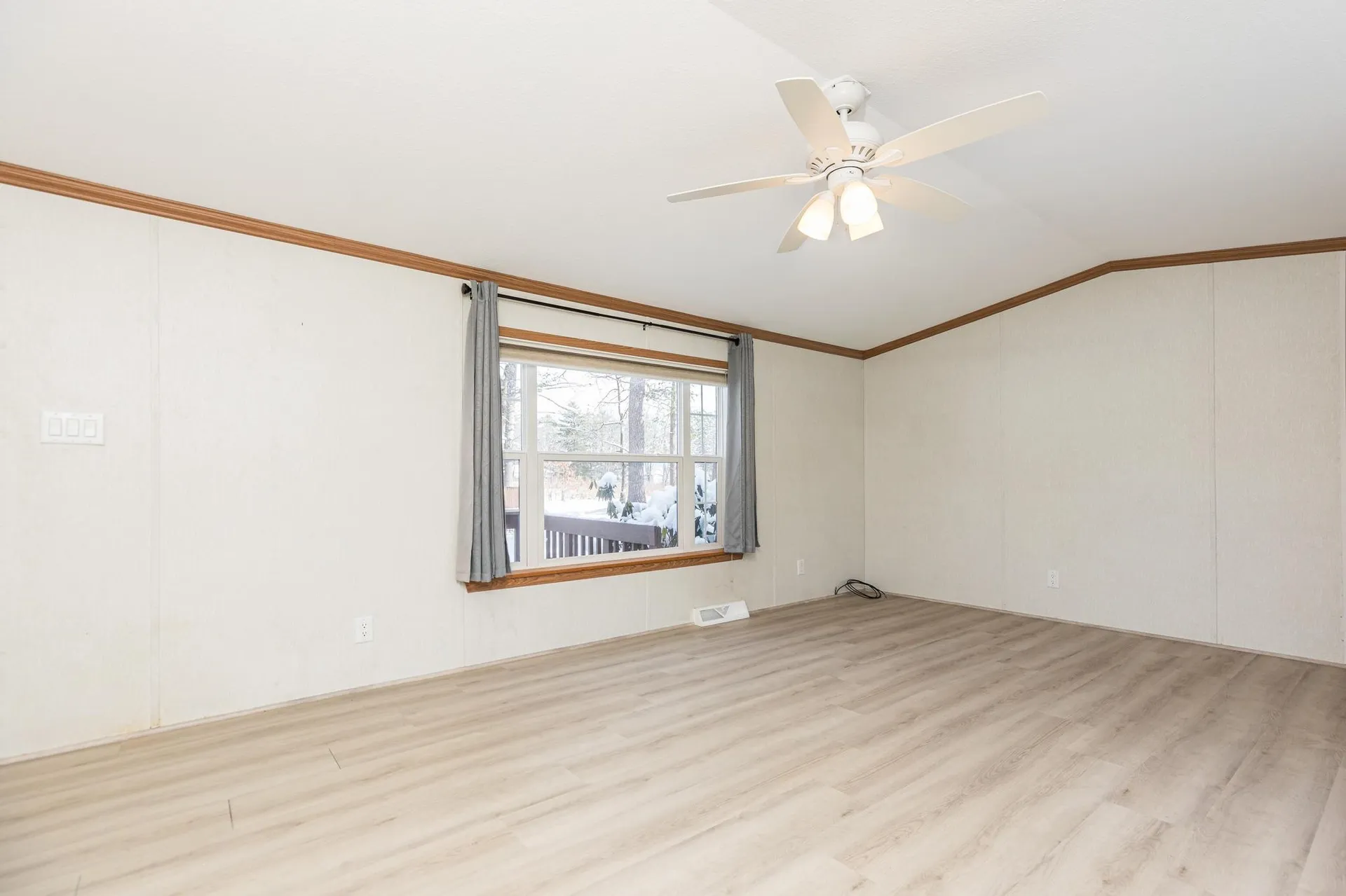 27 Melrose Drive Rochester NH 03868