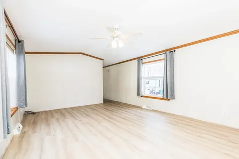 27 Melrose Drive Rochester NH 03868