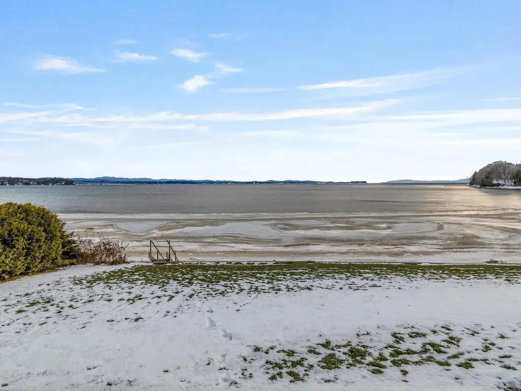 283 Appletree Point Road Burlington VT 05408