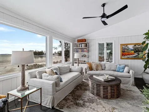 283 Appletree Point Road Burlington VT 05408