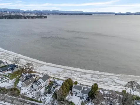 283 Appletree Point Road Burlington VT 05408