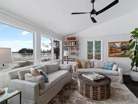 283 Appletree Point Road Burlington VT 05408