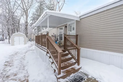 134 Colonial Village Somersworth NH 03878