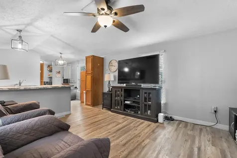 134 Colonial Village Somersworth NH 03878