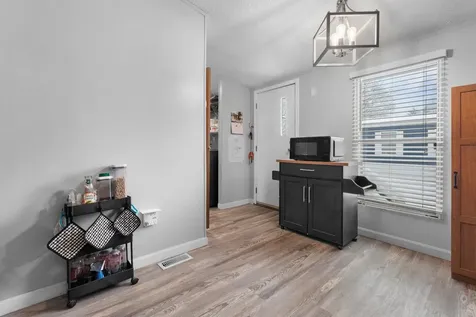 134 Colonial Village Somersworth NH 03878