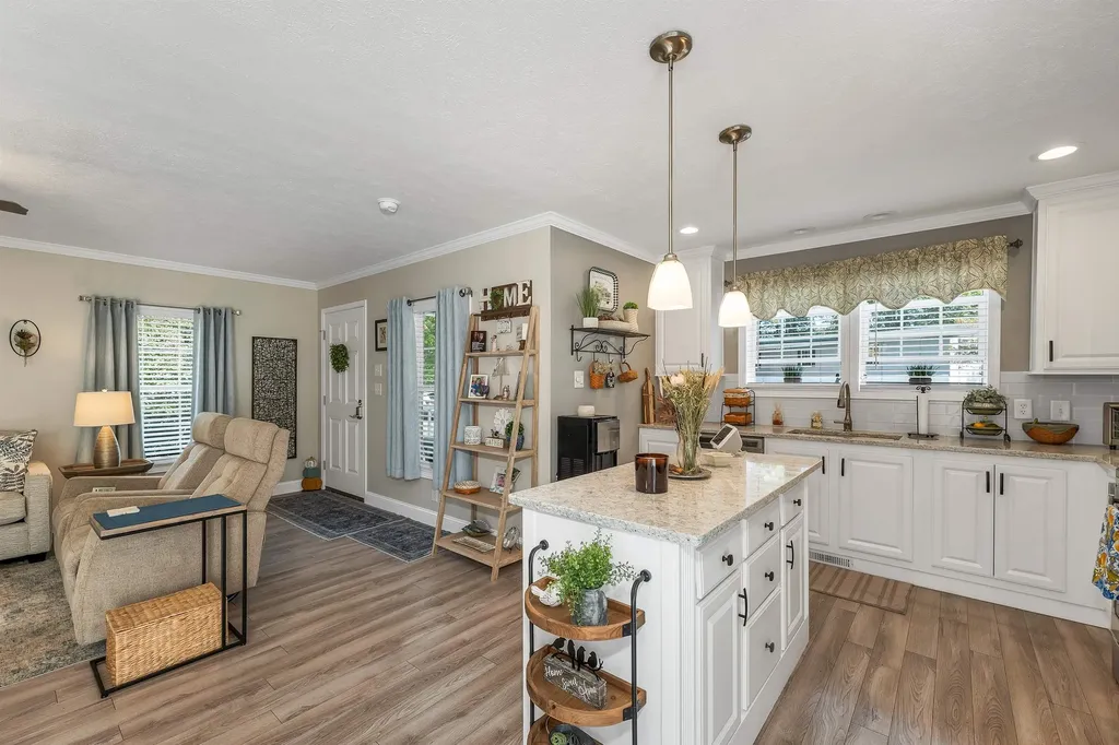 3 Slate Run North Hampton NH 03862