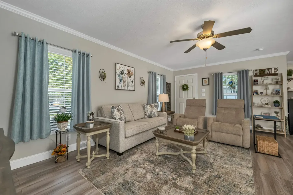 3 Slate Run North Hampton NH 03862