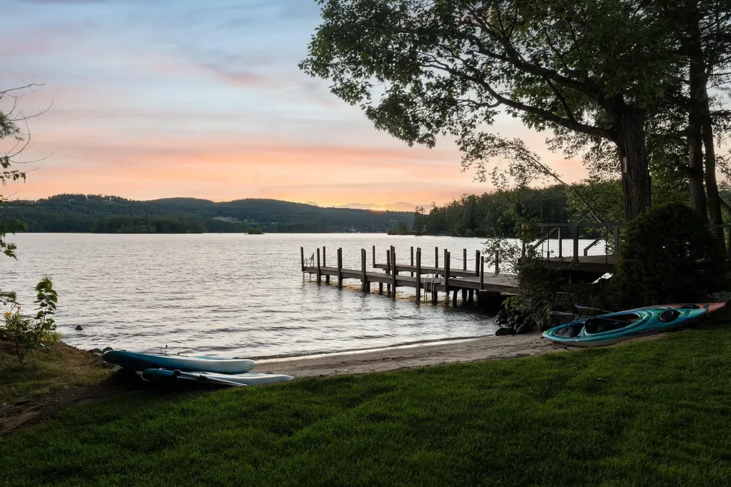 320 Redding Lane Moultonborough NH 03254