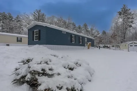 108 Colonial Village Somersworth NH 03878