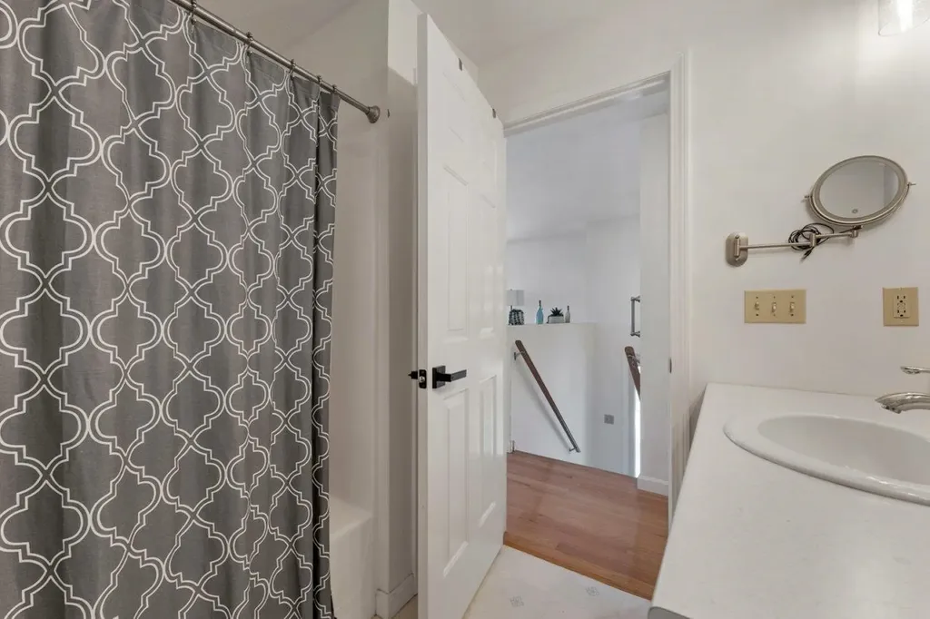 125 Sunset Drive Belmont NH 03220